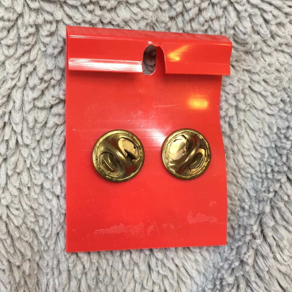 1984 Olympic gymnastics enamel collectors pin - Picture 3 of 4